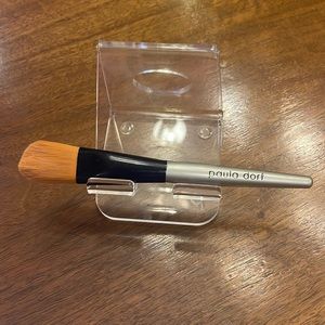 Paula Dorf Foundation brush